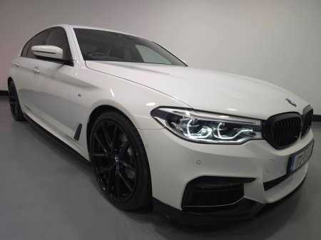2017 BMW 5 Series - thumbnail 1
