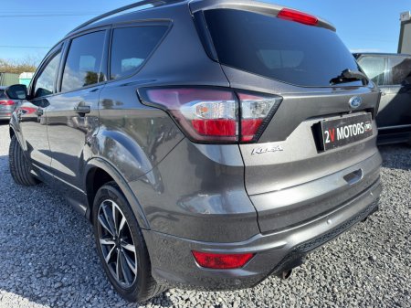 2017 Ford Kuga - thumbnail 4