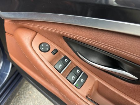 2014 BMW 5 Series - thumbnail 14