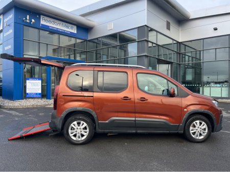 2020 Peugeot Rifter Auto Diesel Wheelchair Access €22,500 thumbnail