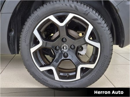 2024 Opel Crossland X SRI 1.2T Auto €25,900 thumbnail