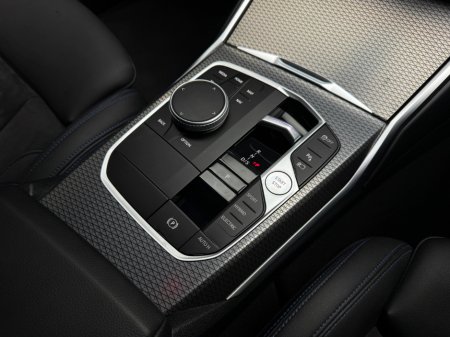 2023 BMW 3 Series - thumbnail 16