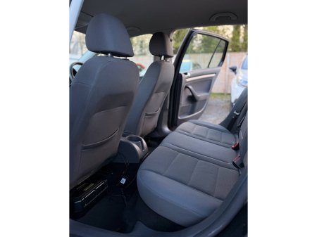 2008 Volkswagen Golf - thumbnail 25