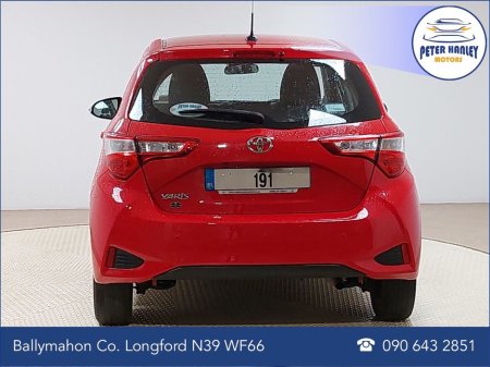 2019 Toyota Yaris Yaris Icon Tech Vvt-I Icon Tech VVT-i Start/Stop €14,950 thumbnail