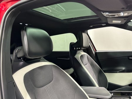 2024 Kia EV6 GT Line €45,800 thumbnail