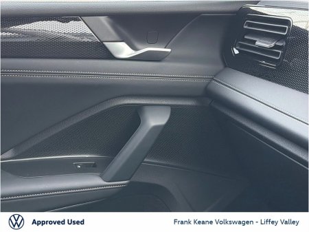 2025 Volkswagen Tiguan - thumbnail 18