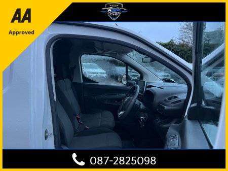 2022 Toyota Proace City 1.5 D GX SWB 6 650KG 3DR €13,780 thumbnail