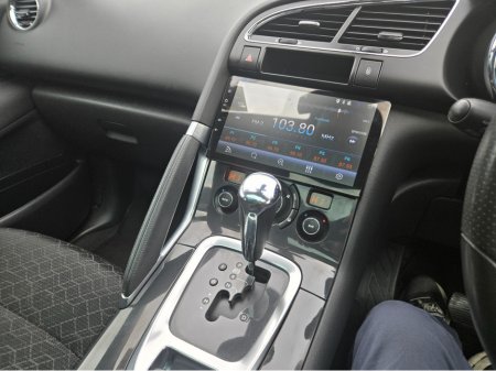 2016 Peugeot 3008 - thumbnail 3