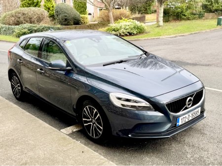 2017 Volvo V40 - thumbnail 11