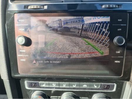 2017 Volkswagen Golf - thumbnail 14