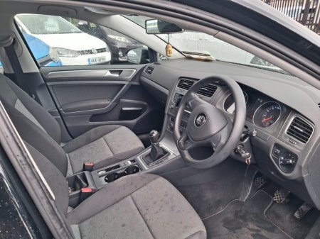 2013 Volkswagen Golf - thumbnail 10