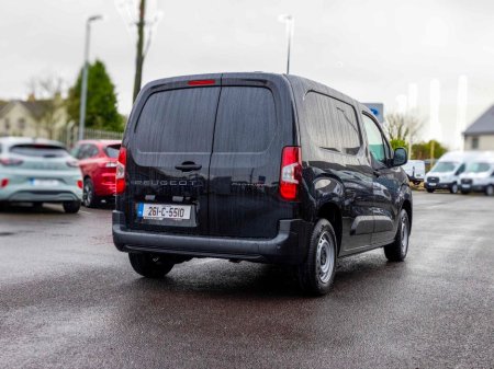 2026 Peugeot Partner 2026 - PRE REG OFFER - PARTNER PRO PLUS1.5 HDI 100 65 €22,750 thumbnail