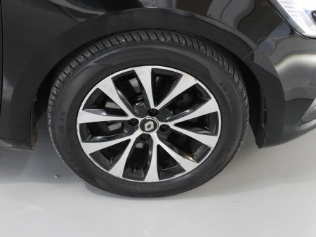 2020 Renault Clio - thumbnail 28