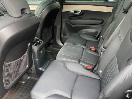 2025 Volvo XC90 - thumbnail 17
