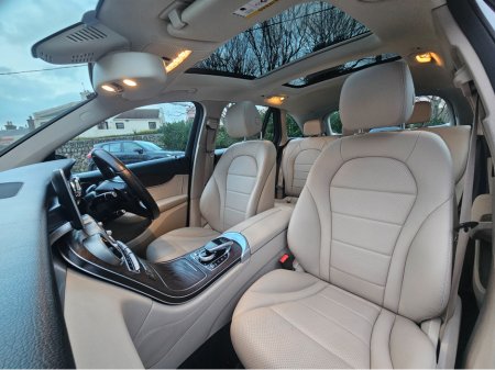 2017 Mercedes-Benz GLC Class ** DEPOSIT TAKEN **220 D 4MATIC 5DR AUTO €25,950 thumbnail