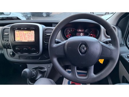 2019 Renault Trafic High Spec €13,617 thumbnail