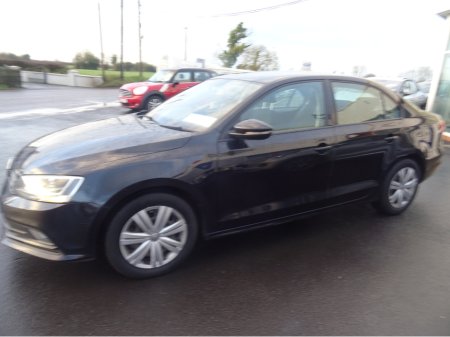 2016 Volkswagen Jetta TRENDLINE 2.0 TDI MANUAL 5SPEED 110BHP 4DR €8,750 thumbnail
