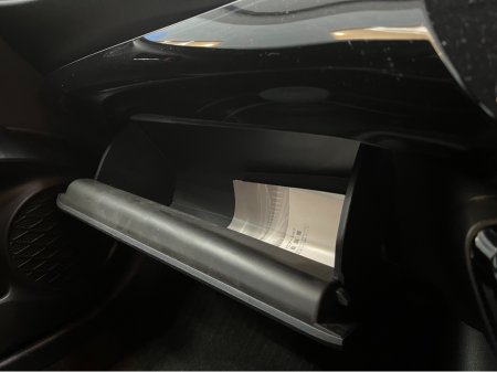 2022 Toyota Prius 2022 TOYOTA PRIUS S 1.8 AUTOMATIC / CRUISE CONTROL / REVERSE CAMERA AND MORE thumbnail