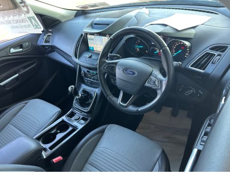 2017 Ford Kuga - thumbnail 9