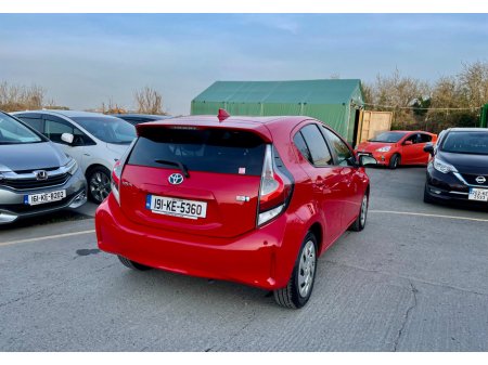 2019 Toyota Aqua - thumbnail 7