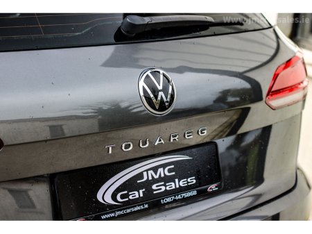 2021 Volkswagen Touareg - thumbnail 12