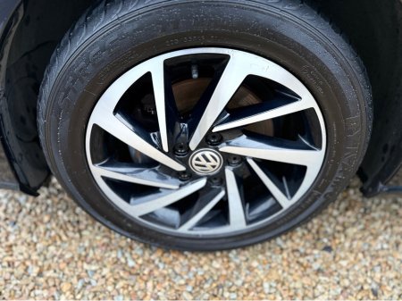 2020 Volkswagen Golf MATCH EDITION 1.5 TSI EVO - HIGH SPEC (HEATED SEATS) - BIG SCREEN STEREO - 2 YR NCT TO 01/2028 €19,995 thumbnail