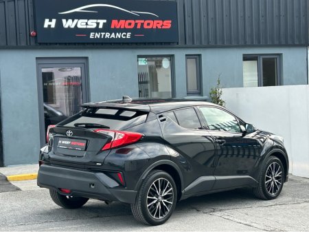 2018 Toyota C-HR - view 3