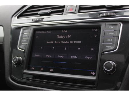 2017 Volkswagen Tiguan - thumbnail 14