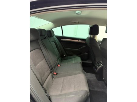 2018 Volkswagen Passat 1.6 TDI 120HP Comfortline €14,950 thumbnail