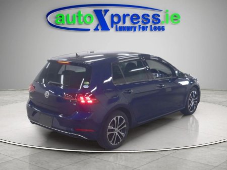 2019 Volkswagen Golf - photo 5