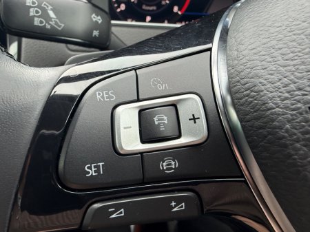 2020 Volkswagen Golf - thumbnail 17