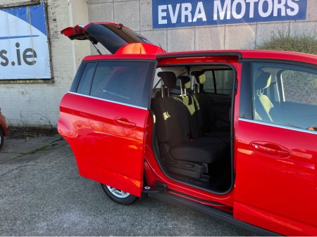 2017 Ford Grand C-Max 7 SEATER ZETEC 1.0 PETROL //LOW MILES// €9,950