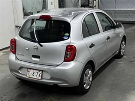 2018 Nissan Micra - thumbnail 3