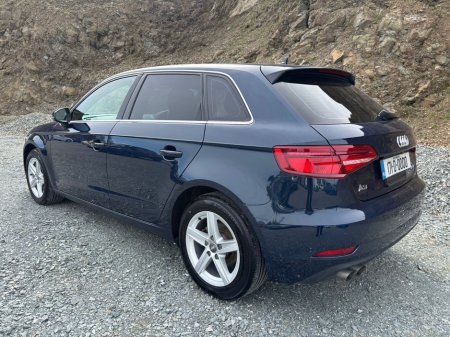 2017 Audi A3 - thumbnail 4