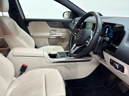 2021 Mercedes-Benz GLA Class - thumbnail 9