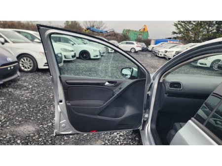 2012 Volkswagen Golf - thumbnail 9