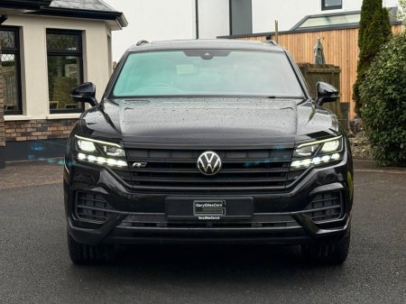 2021 Volkswagen Touareg - photo 2