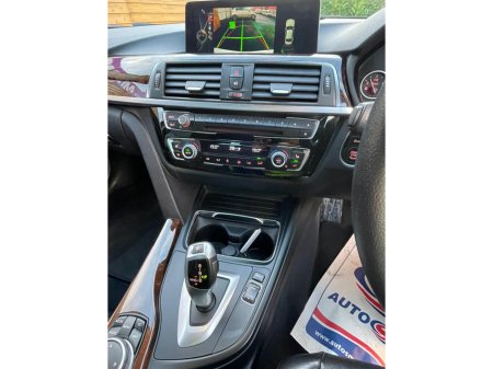 2016 BMW 3 Series  €16,950 thumbnail