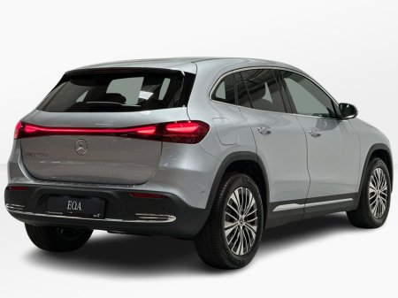 2025 Mercedes-Benz EQA - view 3