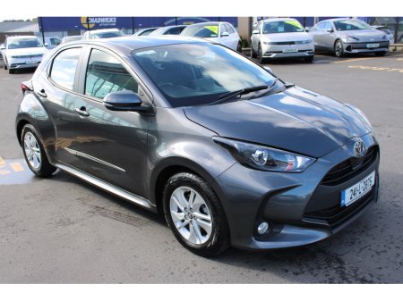 2024 Toyota Yaris - thumbnail 7