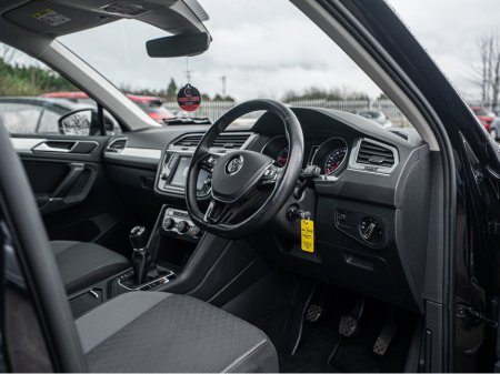 2016 Volkswagen Tiguan 2016 VW Tiguan 2.0tdi/FSH/New NCT/1yr warranty €19,888 thumbnail