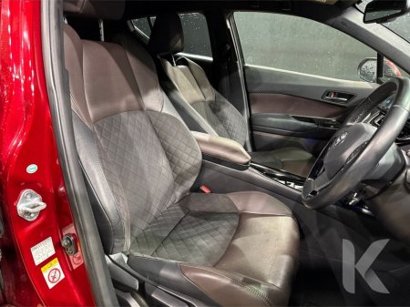 2017 Toyota C-HR - thumbnail 19