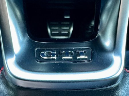 2014 Volkswagen Golf - thumbnail 12