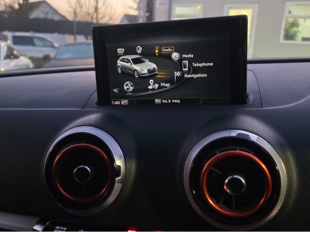 2019 Audi A3 1.4 S-LINE EDITION VIRTUAL COCKPIT - NAVIGATION -CARPLAY ANDROID AUTO HALF LEATHER PACK - REVERSING CAMERA / PARKING SENSORS - DRIVE MODE €23,500 thumbnail