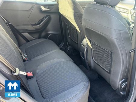 2022 Ford Puma Titan 5D 1.0T 125 Mhev M6 FWD €20,950 thumbnail