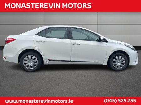 2016 Toyota Corolla 1.33 TERRA 4DR - LOW MILEAGE €14,444