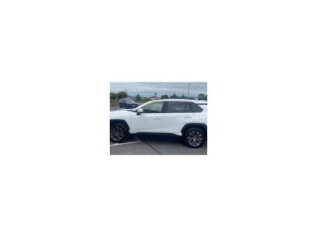 2022 Toyota Rav4 2.5 Hybrid Sol €38,950 thumbnail