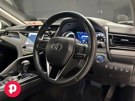2020 Toyota Camry - thumbnail 2