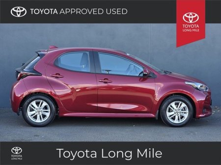 2023 Toyota Yaris - thumbnail 3