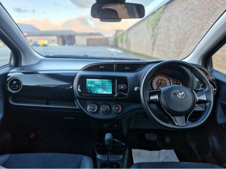 2018 Toyota Vitz AUTOMATIC LOW KMS FINANCE AVAILABLE €11,995 thumbnail
